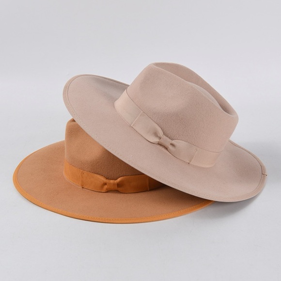 Light Taupe Wide Brim Grosgrain Band Panama Hat - Picture 3 of 10